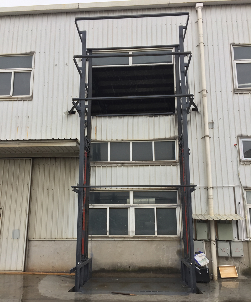 導軌式升（shēng）降平台