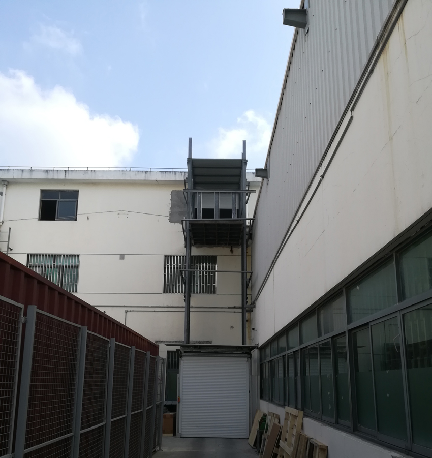 液壓升降貨梯（tī）