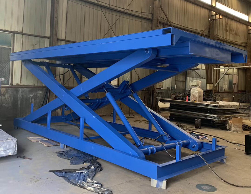 大台麵固（gù）定式升降機