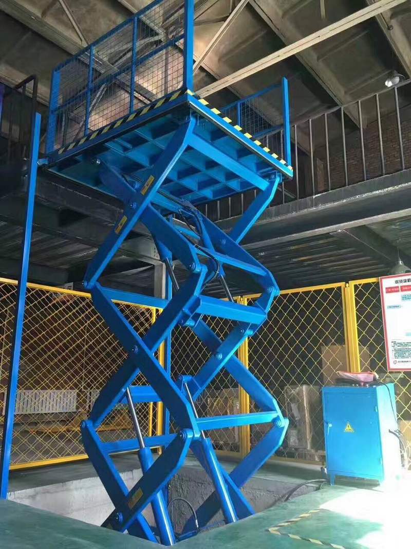 固定式（shì）升降機