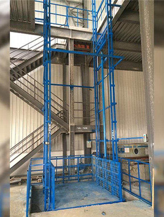 導軌式（shì）升降（jiàng）平台